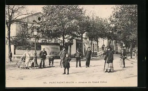 AK Parc Saint-Maur, Avenue du Grand Chêne