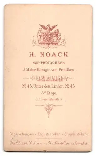 Fotografie H. Noack, Berlin, Unter den Linden 45, Chevauleger in Uniform mit Blick zur Seite