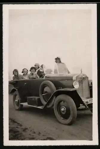 Fotografie Auto Praga Cabriolet, hübsche Damen im offenen Reisewagen - Cabrio