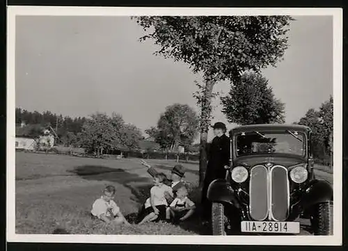 Fotografie Auto BMW, PKW mit Kennzeichen IIA-28914