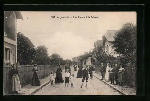 AK Argenteuil, Rue Kléber a la Colonie