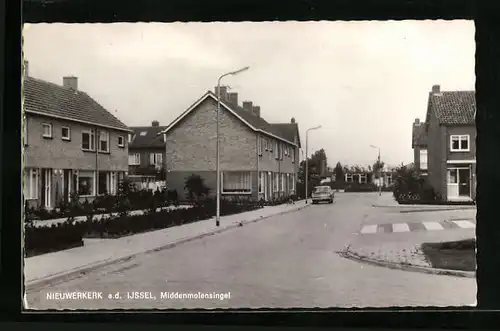 AK Nieuwenkerk a. d. Ijssel, Middenmolensingel