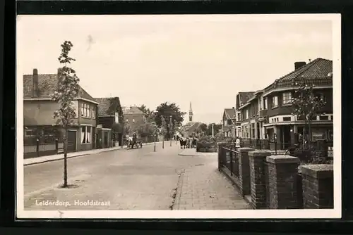 AK Leiderdorp, Hoofdstraat