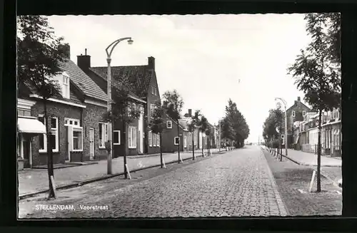 AK Stellendam, Voorstraat