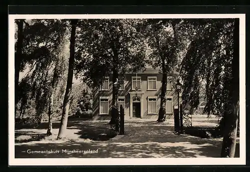 AK Mijnsheerenland, Gemeentehuis