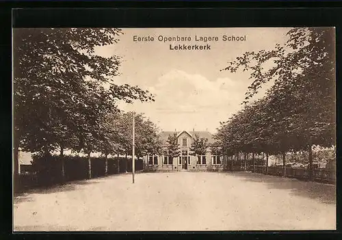 AK Lekkerkerk, Eerste Openbare Lagere School