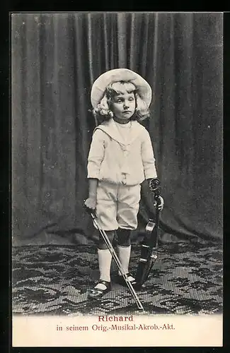 AK Musiker Richard in seinem Orig.-Musikal-Akrob.-Akt