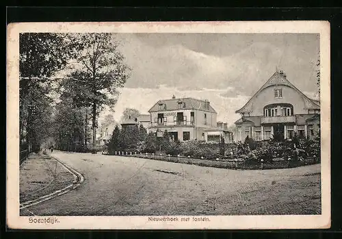 AK Soestdijk, Nieuwerhoek met fontein