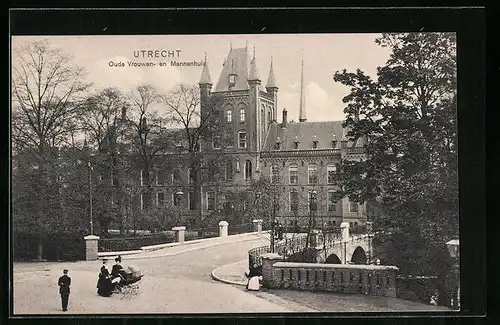 AK Utrecht, Oude Vrouwen- en Mannenhuuis