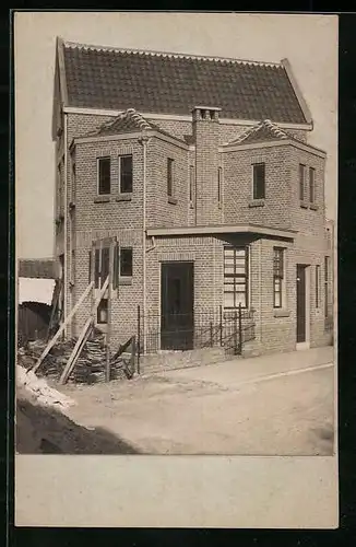 Foto-AK Voorweg, Strassenpartie am Parkweg, Wohnhaus während der Bauphase