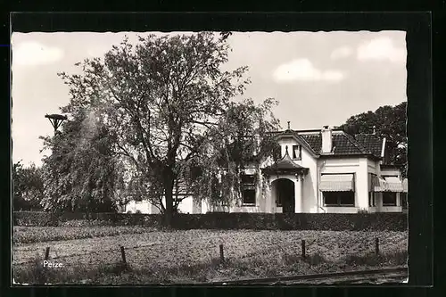 AK Peize, Ortspartie mit Gebäudeansicht