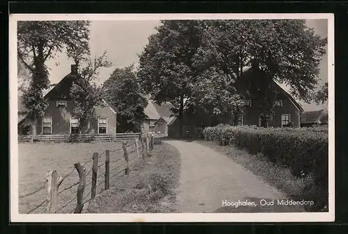 AK Hooghalen, Oud Middendorp