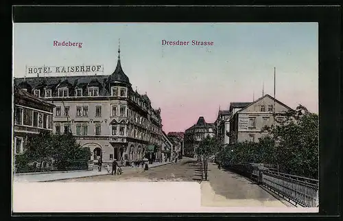 Relief-AK Radeberg, Dresdner Strasse mit Hotel Kaiserhof