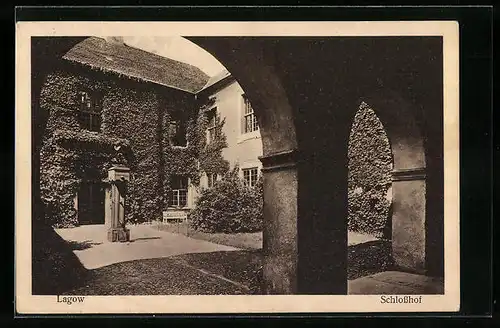 AK Lagow, Schlosshof