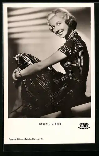 AK Schauspielerin Josefin Kipper in dem Film Heimweh nach Dir