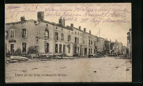 AK Etain, zerstörte Häuserreihe