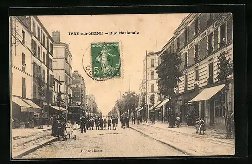 AK Ivry-sur-Seine, Rue Nationale