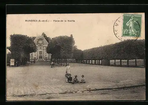 AK Mandres, Place de la Mairie