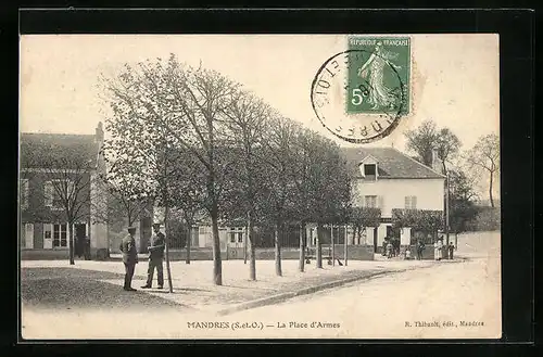 AK Mandres, la Place d'Armes
