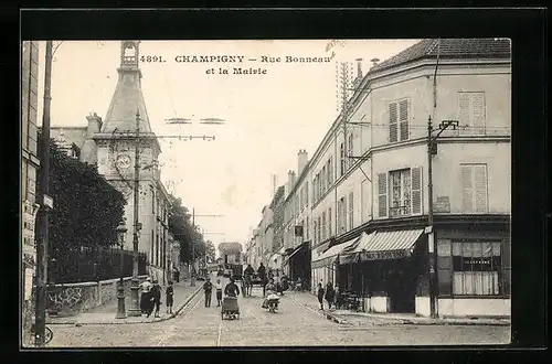 AK Champigny, Rue Bonneau et la Mairie