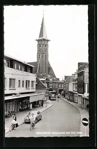 AK Naaldwijk, Molenstraat met R. K. Kerk