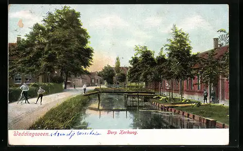 AK Waddingsveen, Dorp Kerkweg