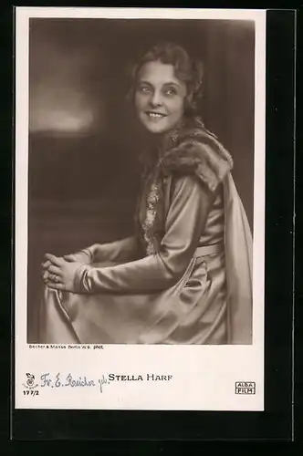 AK Schauspielerin Stella Harf mit reizendem Lächeln
