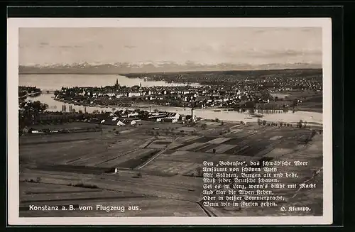 AK Konstanz, Gesamtansicht mit Bodensee vom Flugzeug aus gesehen