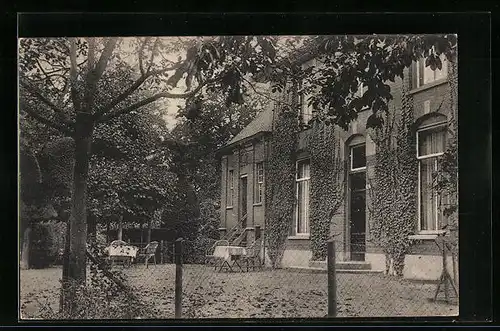 AK Montferland, Hotel Montferland, Voorzijde