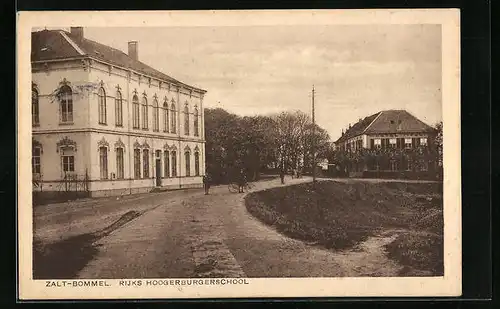 AK Zaltbommel, Rijks Hoogerburgerschool