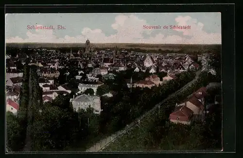 AK Schlettstadt im Elsass, Generalansicht der Stadt, Blick zum Kirchturm