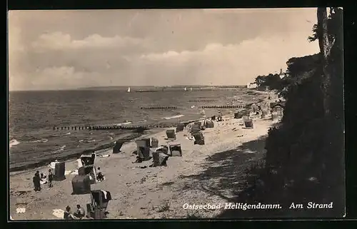 AK Heiligendamm a. d. Ostsee, Körbe am Strand