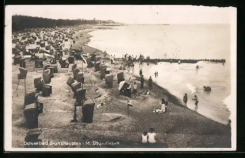 AK Brunshaupten a. d. Ostsee, Strandleben mit Körben