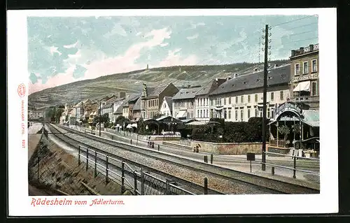 AK Rüdesheim, Partie an der Bahnstrecke, Hotel Darmstädter Hof, Ansicht vom Adlerturm