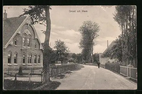 AK Hem, Strassenpartie mit Wohnhaus