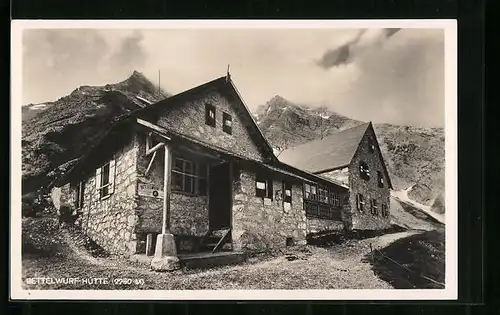 AK Bettelwurf-Hütte, Blick zu Berghütten