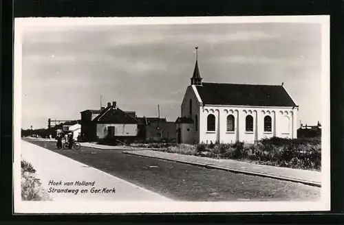 AK Hoek van Holland, Strandweg en Ger. Kerk