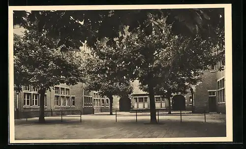 AK Den Haag, Sacré Coeur