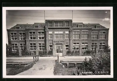 AK Assendelft, O. L. School