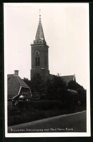 AK Breukelen, Stationsweg met Ned. Herv. Kerk