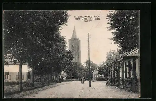 AK Soest, Middelwijkstraat met ned. H. Kerk