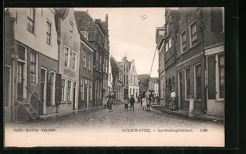 AK Oudewater, Leeweringerstraat