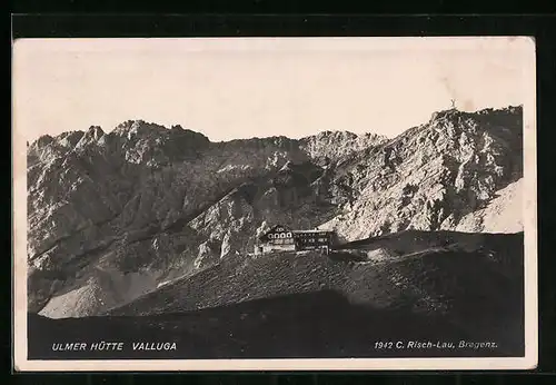 AK Ulmer Hütte am Valluga, Berghütte aus der Ferne
