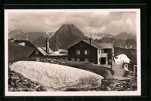 AK Edmund-Probsthaus, Berghütte vor Alpengipfeln