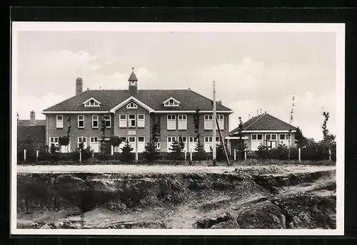 AK Amsterdamscheveld, Zusterhuis