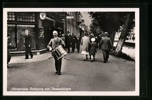 AK Hoogeveen, Kerkgang met Trommelslager