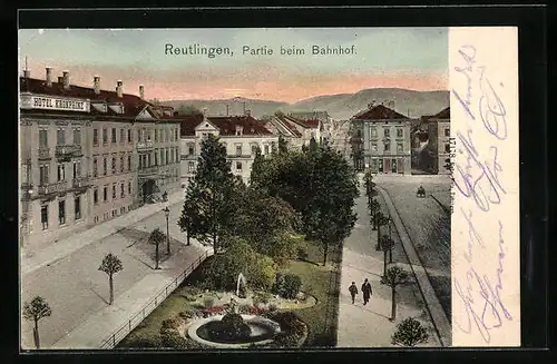 AK Reutlingen, Hotel Kronprinz am Bahnhof, Strassenpartie