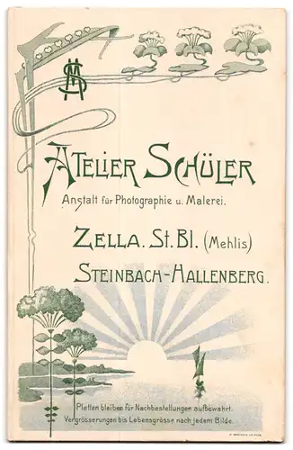 Fotografie Atelier Schüler, Zella St. Bl.-Mehlis, Kleiner Junge im Anzug mit Schirmmütze