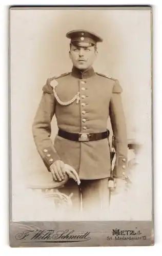 Fotografie F. Wilh. Schmidt, Metz, St. Medardenstrasse 10, Musiker des 8. Rgts. in Uniform mit fixierter Schützenschnur