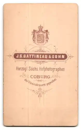 Fotografie J. G. Gattineau & Sohn, Coburg, Kindlich aussehender Soldat in Uniform